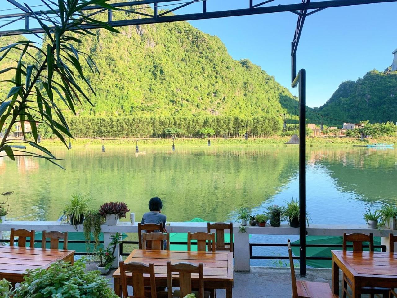 Funny Monkeys Homestay Phong Nha Exterior foto